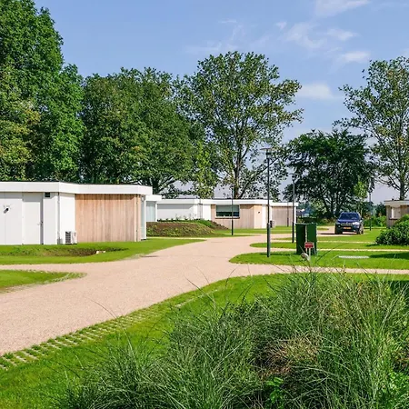 2 Bedroom Pet Friendly In *