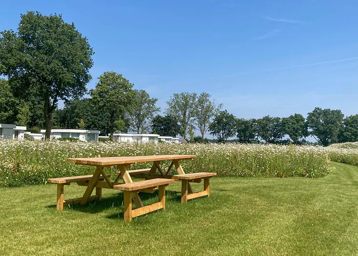 2 Bedroom Pet Friendly In Дом отдыха *