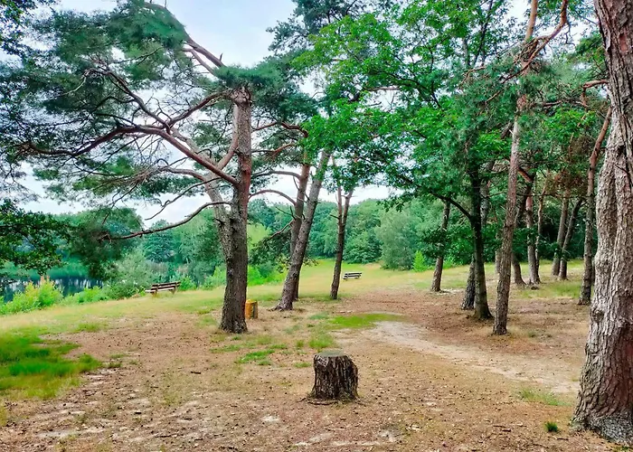 Дом отдыха 2 Bedroom Pet Friendly In